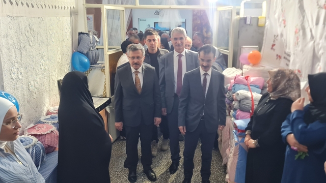 Pazar'da geleneksel el sanatları yıl sonu sergisi açıldı