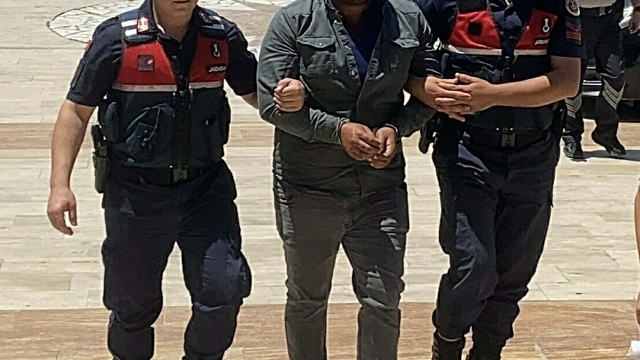 Enes, akrabasının manevra yaptığı kamyonetin altında kalıp, ölmüş (2)