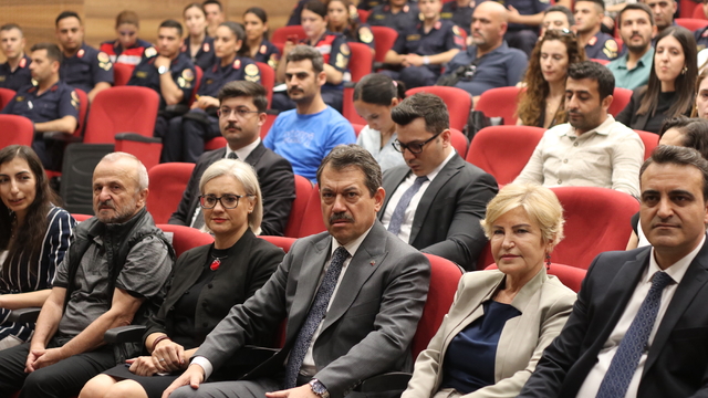 İzmir Cumhuriyet Başsavcısı Yeldan, kadına karşı şiddet suçları soruşturmalarını değerlendirdi