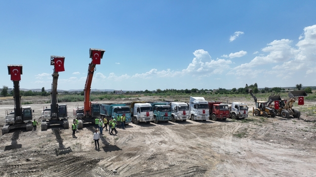 Birecik'te atık su arıtma tesisinin temeli atıldı