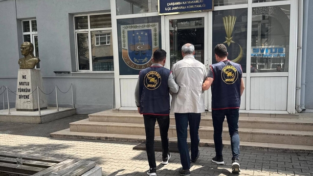 Samsun'da aranan FETÖ hükümlüsü yakalandı