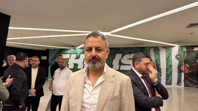 Konyaspor'da olağan genel kurul çoğunluk sağlanamadığı için ertelendi