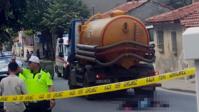 Tekirdağ'da vidanjörün çarptığı yaya öldü