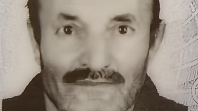 Karayolundan karşıya geçmek isterken canından oldu