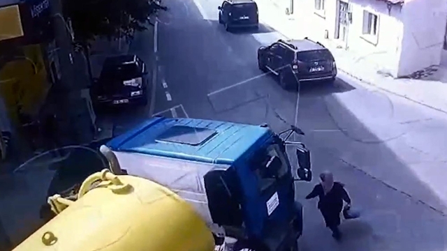 Tekirdağ'da vidanjörün çarptığı yaya öldü (2)