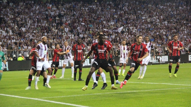 Fatih Karagümrük - Bandırma Spor: 3-1