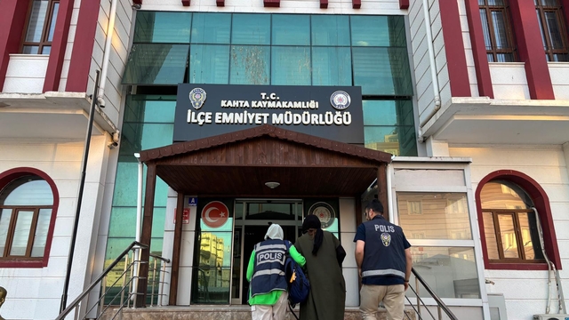 Adıyaman'da kesinleşmiş hapis cezası bulunan hükümlü yakalandı