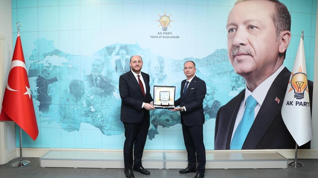 AK Parti Genel Başkan Yardımcısı Büyükgümüş, Yeşilay Yalova Şubesi'ni kabul etti