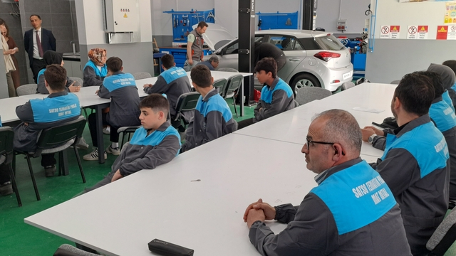 Sakarya'da "Ailemle Öğreniyorum Projesi" etkinliği yapıldı