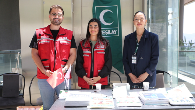 Hatay'da YEDAM ekipleri "31 Mayıs Dünya Tütünsüz Günü" kapsamında stant açtı
