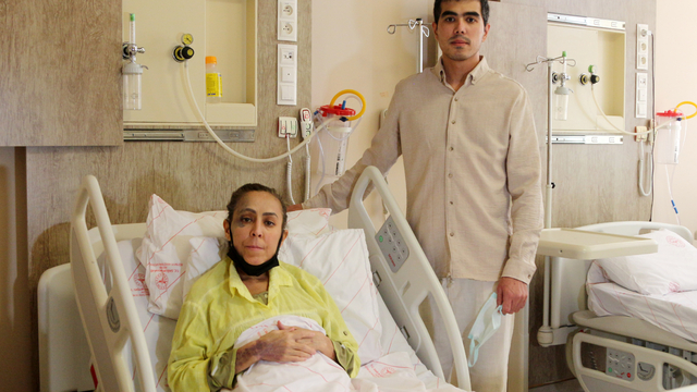 Kuzeni için Türkiye'ye gelip, karaciğeriyle can oldu