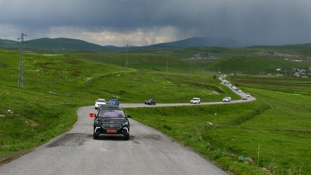 Ardahan'da grup köy yollarındaki asfalt çalışması tamamlandı