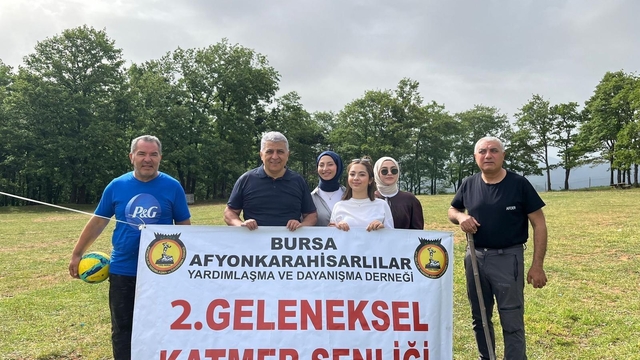 Bursa'da Katmer Şenliği düzenlendi