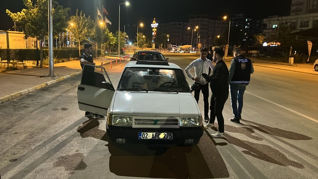 Adıyaman'da "huzurlu sokaklar" denetimi yapıldı