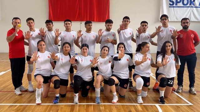 Gençler Beyzbol5 Milli Takımı'nın, Erciyes kampı sürüyor