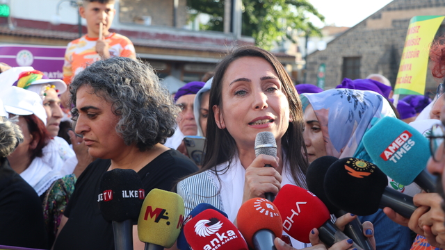 DEM Parti Eş Genel Başkanı Hatimoğulları: Barış mutlaka kazanacak (2)