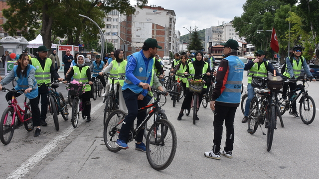 Konya ve çevre illerde "12. Yeşilay Bisiklet Turu" düzenlendi