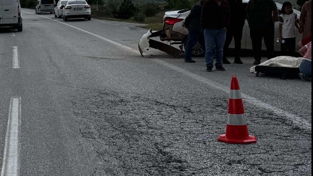 Tokat'ta iki otomobilin çarpıştığı kazada 2 kişi yaralandı
