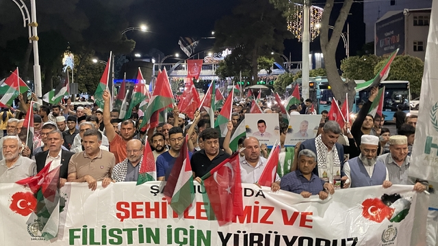 Şanlıurfa'da "Her adım Gazze ve Kudüs için" yürüyüş düzenlendi
