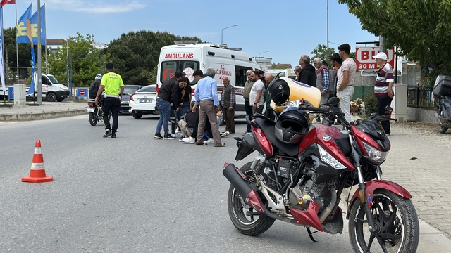 Sinop'ta motosiklet ile otomobilin çarpıştığı kazada 2 kişi yaralandı