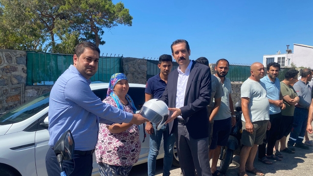 Bozyazı Kaymakamı Tuncay Topsakaloğlu ziyaretlerde bulundu