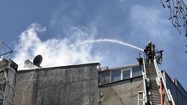 Tekirdağ'da pastane bacasında yangın