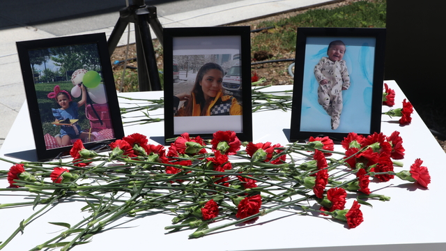 Gaziantep'te trafik kazasında ölen anne ve 2 çocuğu için tören düzenlendi