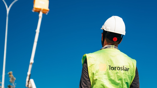 Toroslar EDAŞ, Mersin'de enerji altyapısını güçlendirmeye devam ediyor