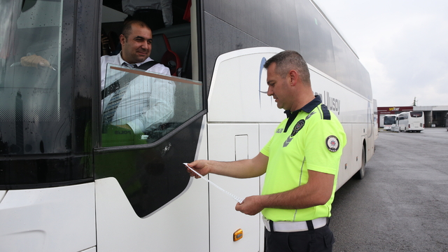 Kayseri'de Kurban Bayramı öncesi otogarda trafik denetimi yapıldı