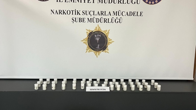 Samsun'da 5 bin 880 sentetik uyuşturucu hap ele geçirildi
