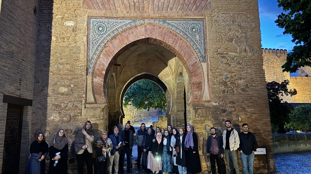 Kocaeli'de üniversite öğrencileri "Endülüs medeniyetinin izinde" kültürel yolculuğa çıktı