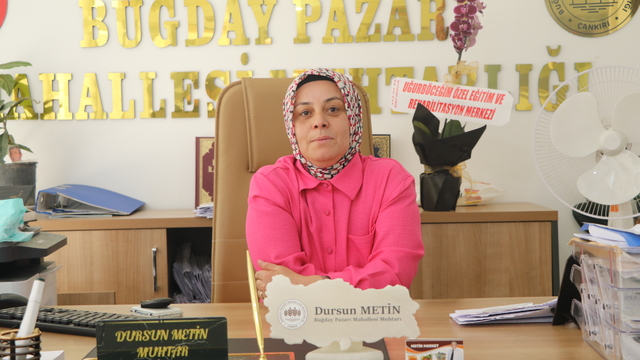 Çankırı'da vefat eden muhtarın görevini seçimi kazanan eşi devam ettirecek