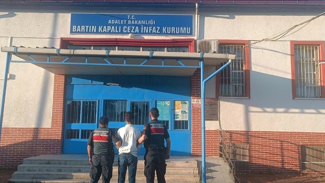 Bartın'da 4 firari hükümlü yakalandı