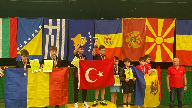 Malatyalı milli sporcu masa tenisinde Balkan şampiyonu oldu