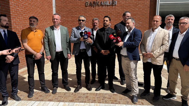 AK Parti Tepebaşı İlçe Başkanı Kaya'dan Tepebaşı Belediyesi'ni eleştiri