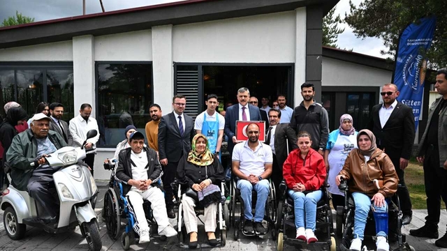 Erzurum'da engelliler "Arzuhal Günleri"nde taleplerini dile getirdi