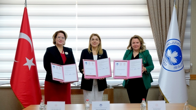 Kırklareli'nde ortaokul öğrencileri skolyoz taramasından geçirilecek