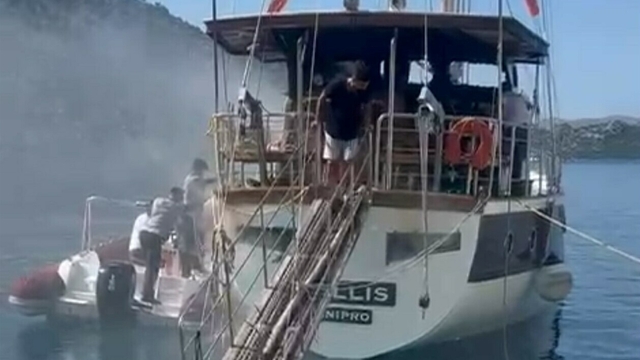 Marmaris'te tekne yangını