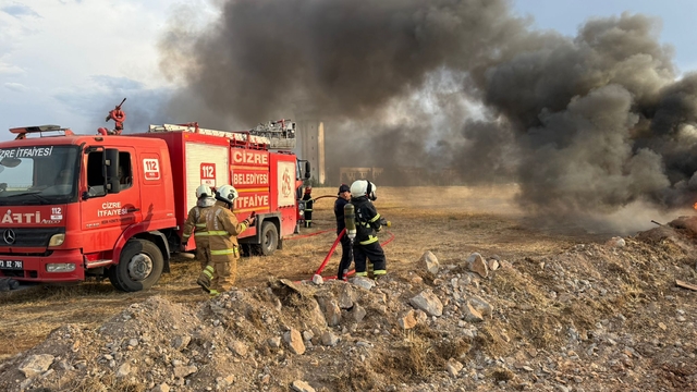 Şırnak'ta Şerafettin Elçi Havalimanı'nda uçak yangını tatbikatı yapıldı