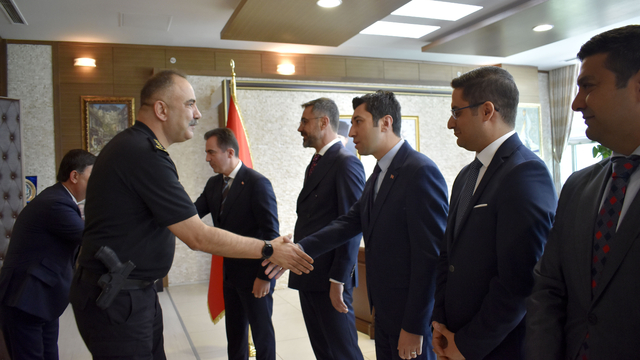 Bitlis'te bayramlaşma programı düzenlendi