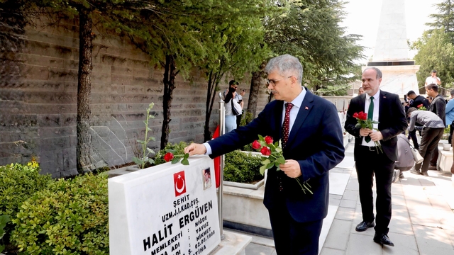 İç Anadolu'da Kurban Bayramı arifesinde şehitlikler ziyaret edildi