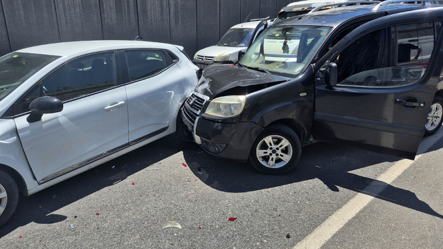 Manisa'da zincirleme trafik kazasında 7 kişi yaralandı