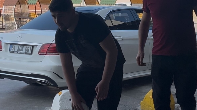 Sakarya'da acemi kasaplar hastanelere başvurdu