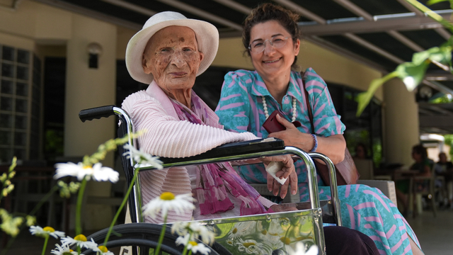 Huzurevi sakinleri, Kurban Bayramı'nı geçmişe özlemle geçiriyor