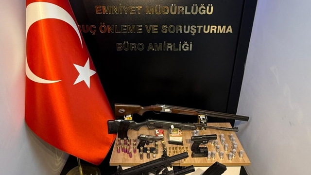 Antalya'da düzenlenen "huzur" operasyonunda 10 zanlı yakalandı