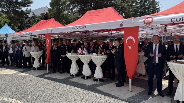 Çorum'daki bayramlaşma töreninde Filistinliler için dua edildi