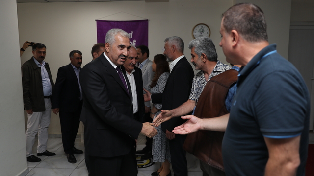 AK Parti Diyarbakır İl Başkanlığından DEM Parti İl Başkanlığına bayramlaşma ziyareti