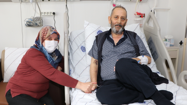 Nakil için okulunu donduran oğlunun ciğeriyle hayata tutunan baba, çifte bayram yaşadı