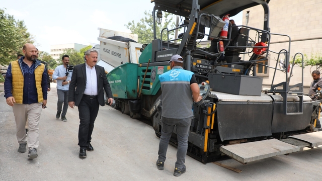 Melikgazi'de 17 bölgede yol çalışması başladı