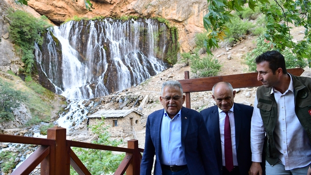 Büyükkılıç'tan Kapuzbaşı ve Derebağ şelalelerine davet